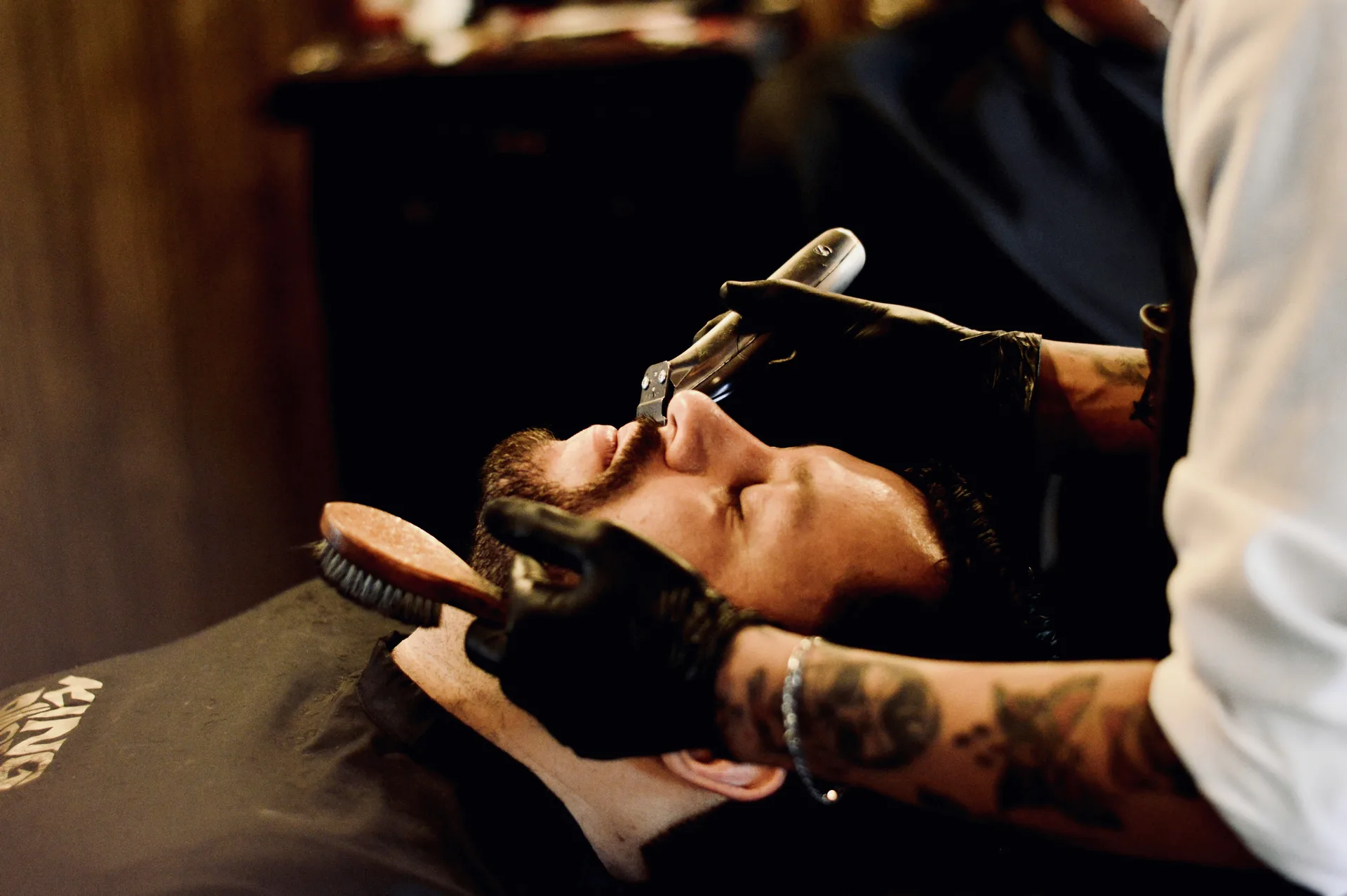 Barbershop website style